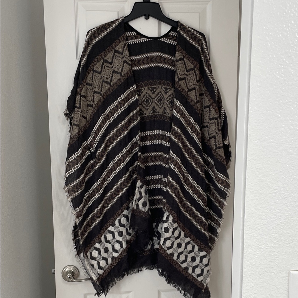 Lucky Brand Black and Brown Geometric Poncho